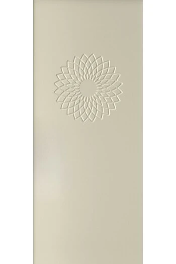 Maßgefertigte Aluminiumplatte für den Außenbereich Modell 3150 Dicke 6/7 mm